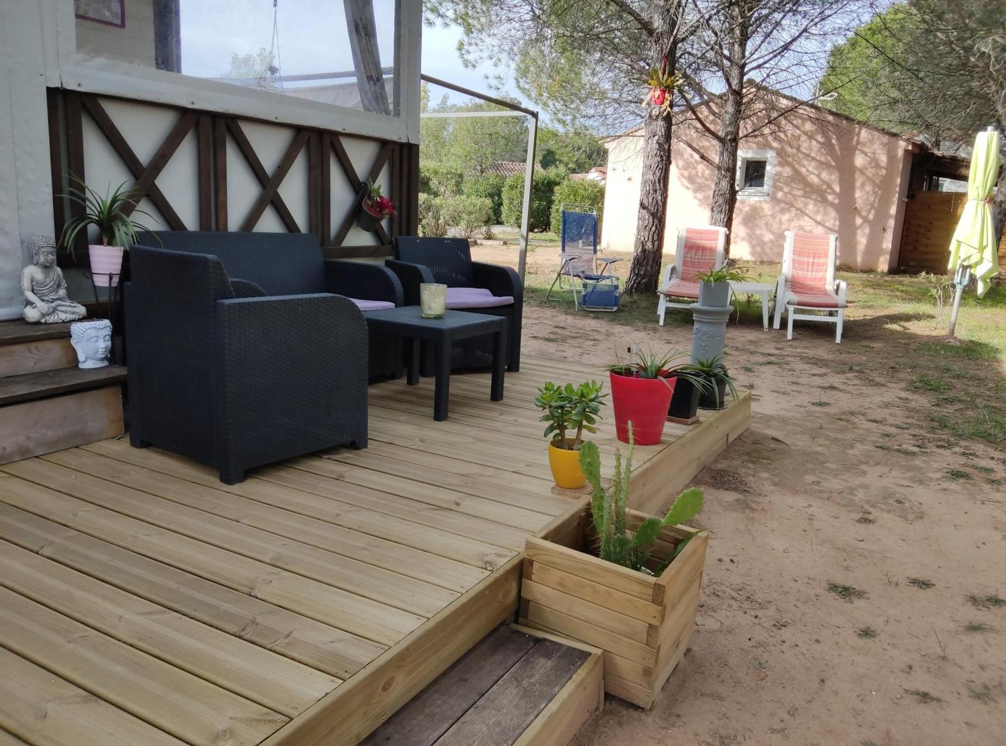 Oasis village Puget-sur Argens Exteriör bild